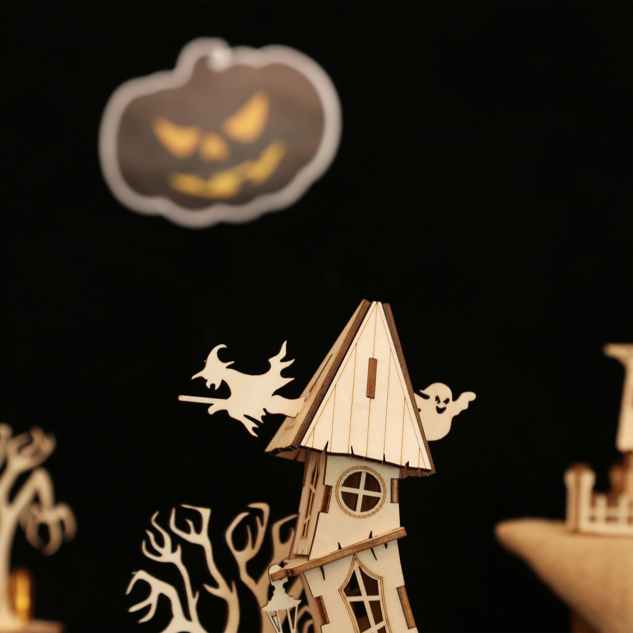 DIY Halloween House 3D Wooden Puzzle Construction Kit | Nikpuzzles