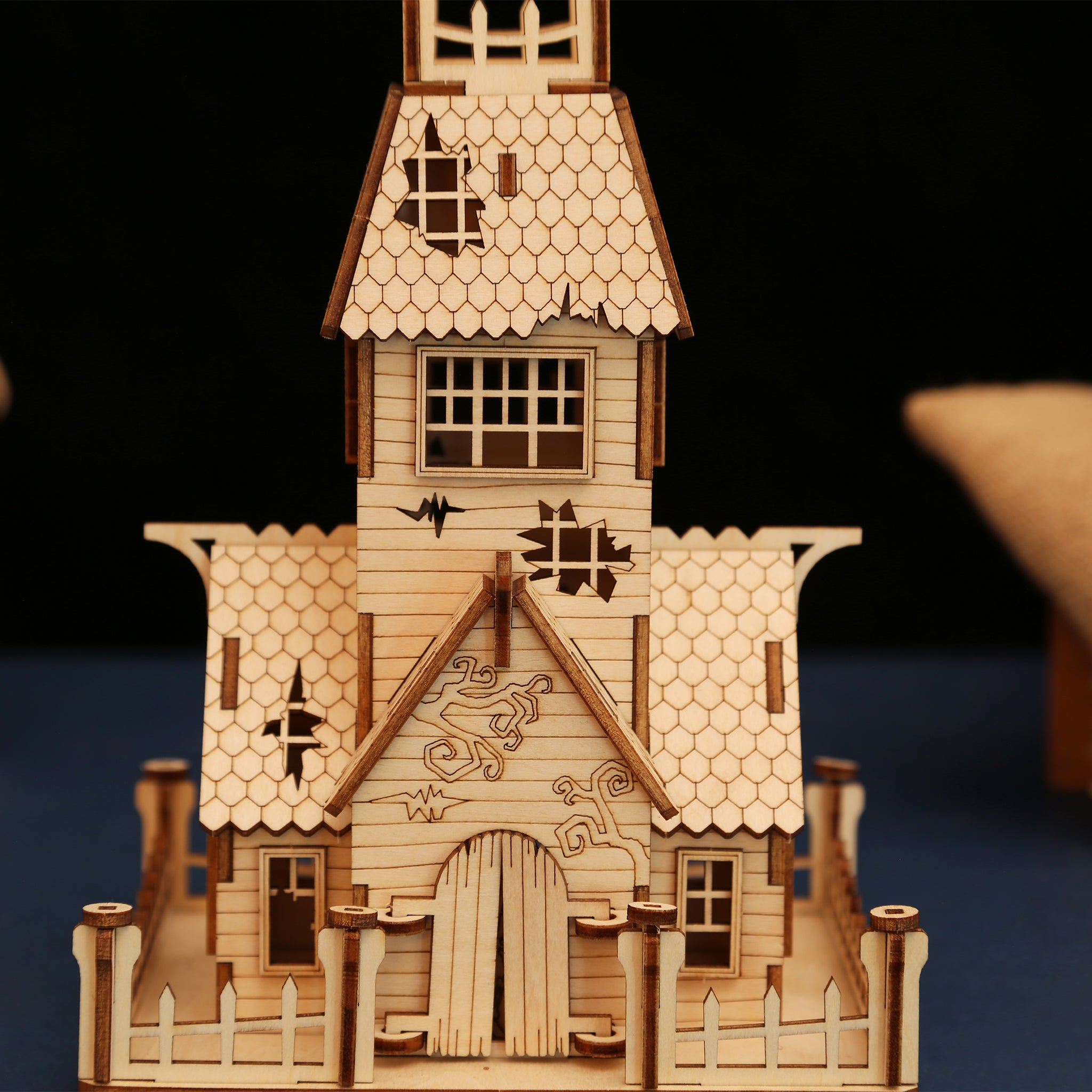 DIY Abandoned House 3D Wooden Puzzle Construction Kit | Nikpuzzles