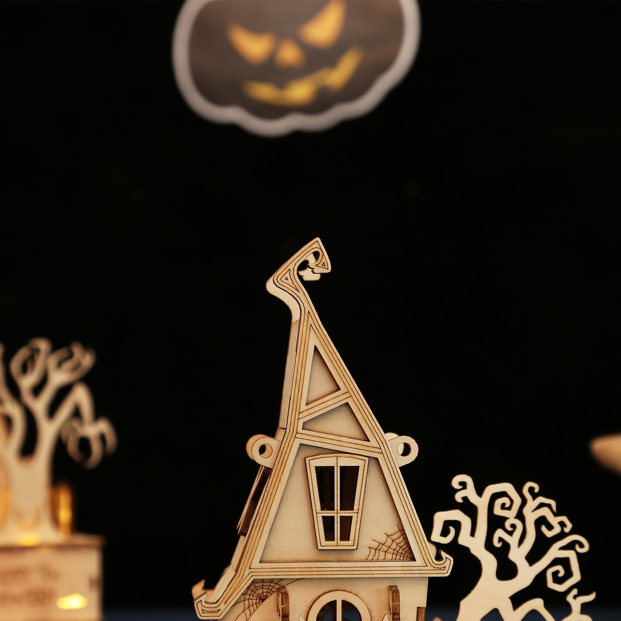 DIY Witch house 3D Wooden Puzzle Construction Kit | Nikpuzzles